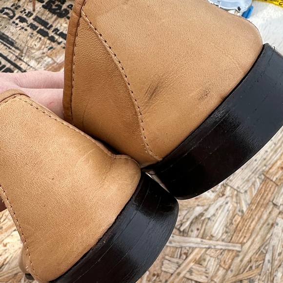 Evans Women's Tan Leather Loafers - Picture 12 of 13